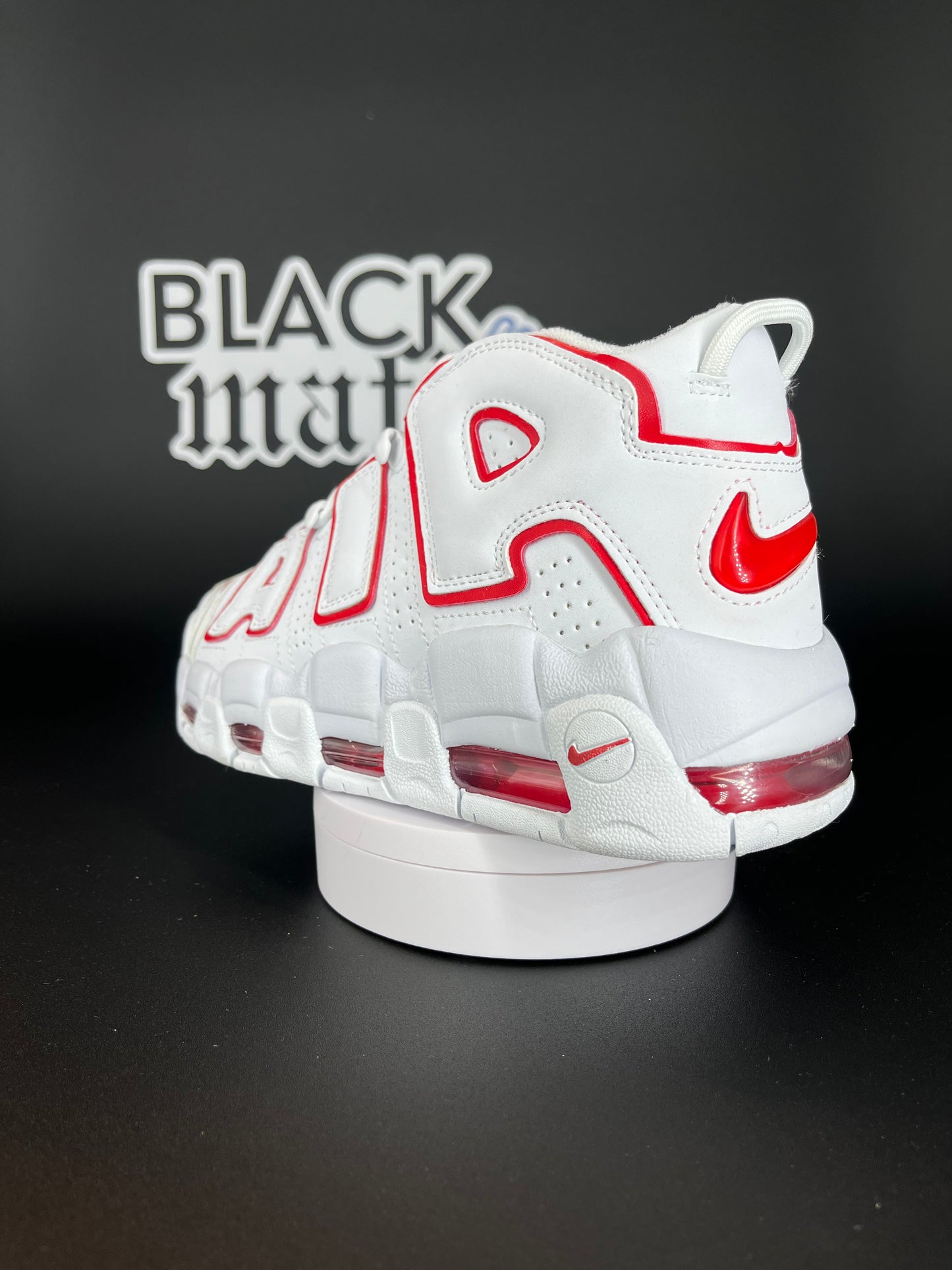 Uptempo / New White & Red