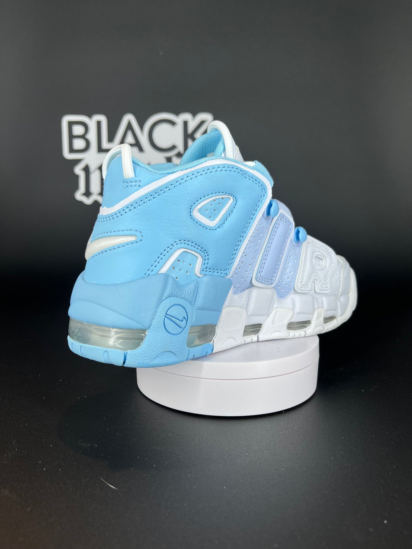 Uptempo / Gradient Blue