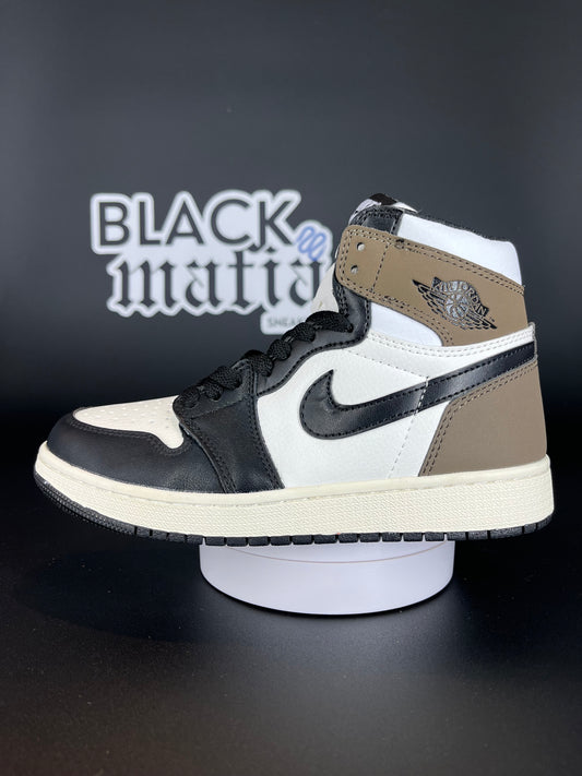 Jordan 1 / Dark Mocha