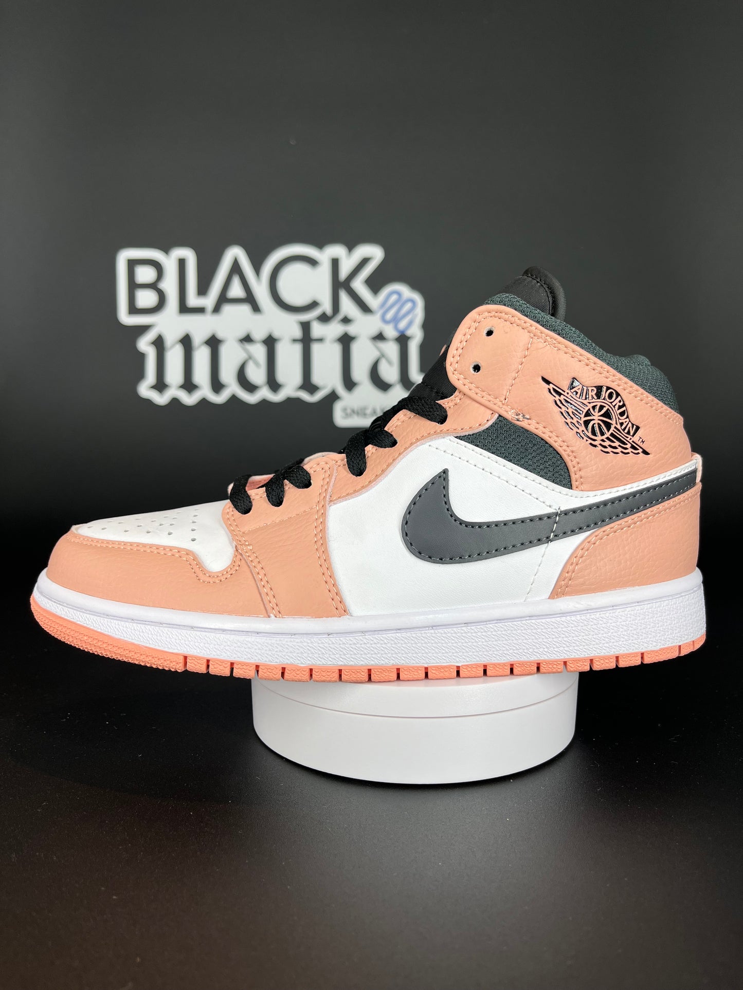 Jordan 1 / Pink Quartz