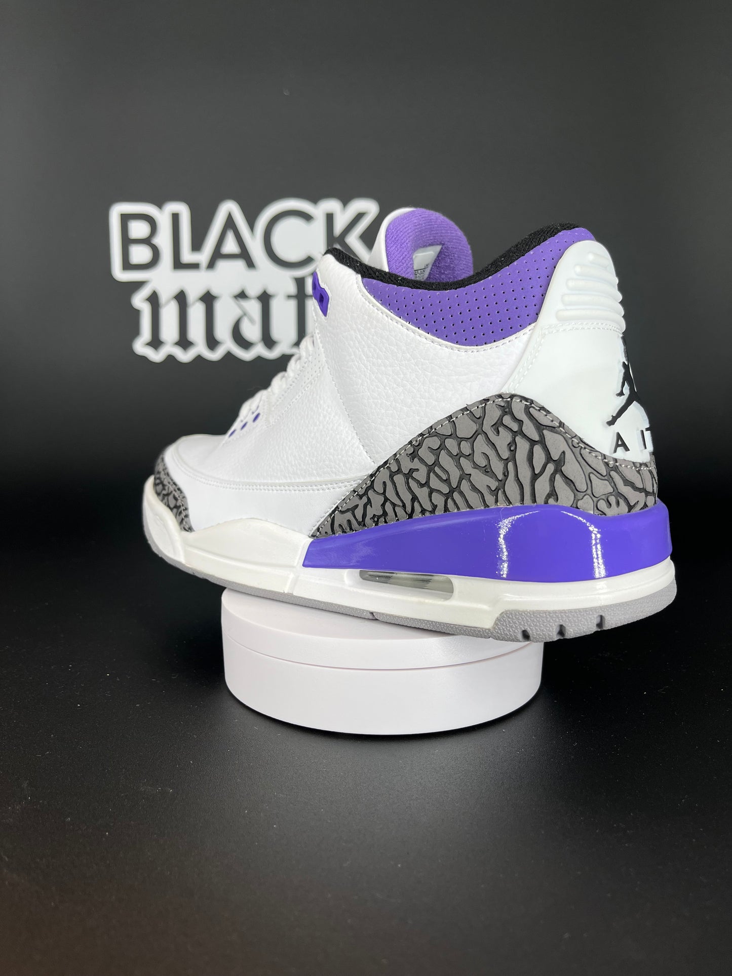 Jordan 3 / Dark Iris