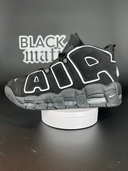 Uptempo / Black & White