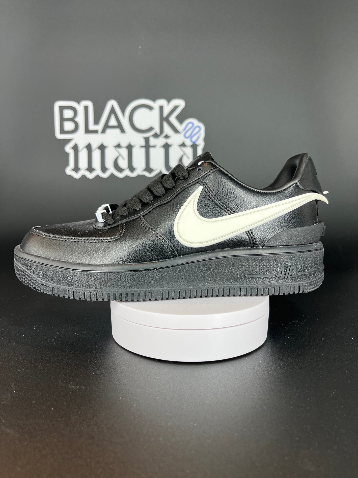 Air Force 1 / Ambush negro