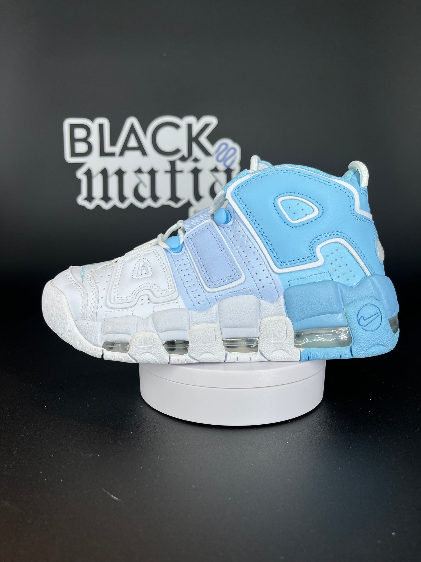 Uptempo / Gradient Blue