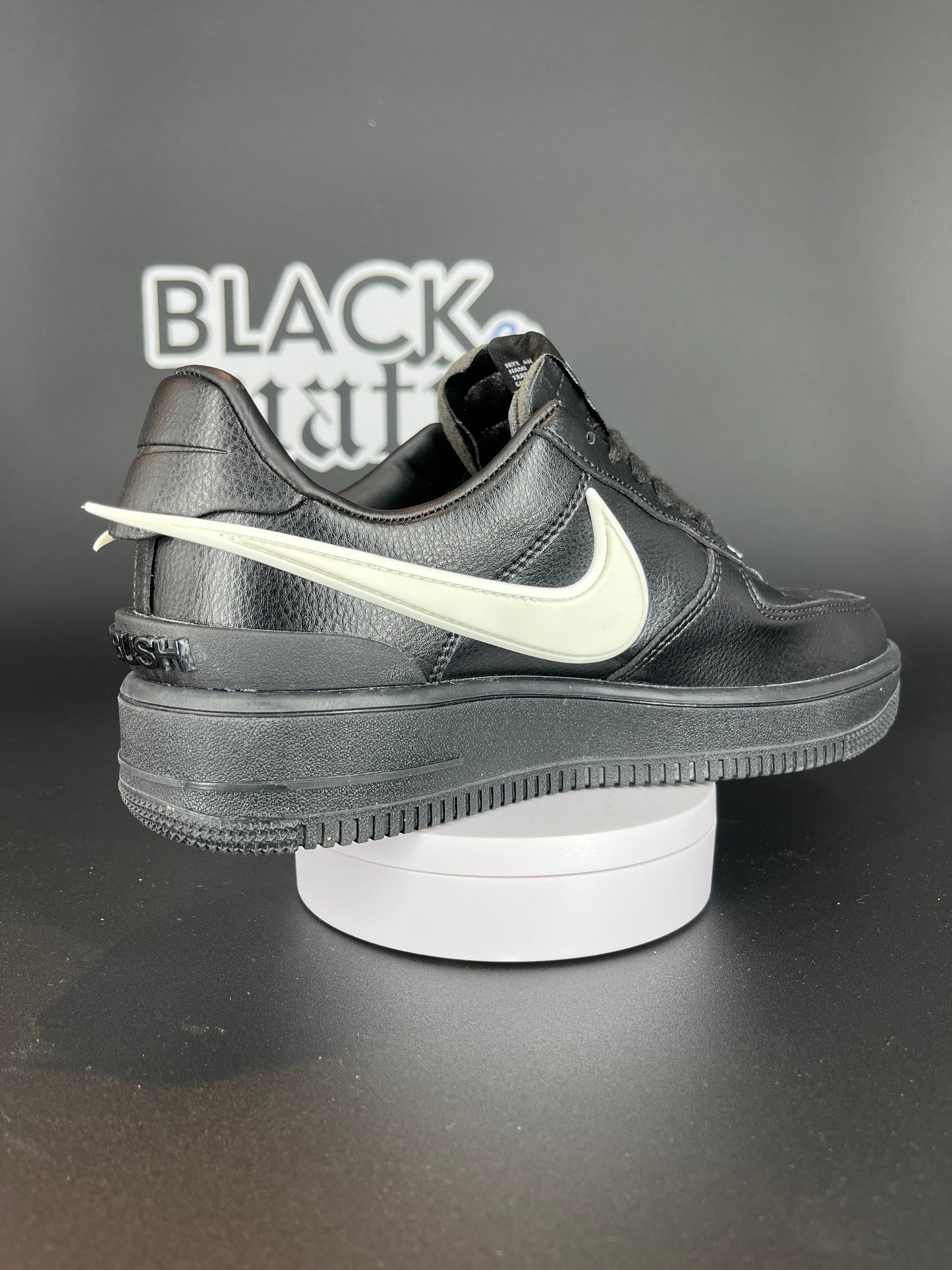 Air Force 1 / Ambush negro