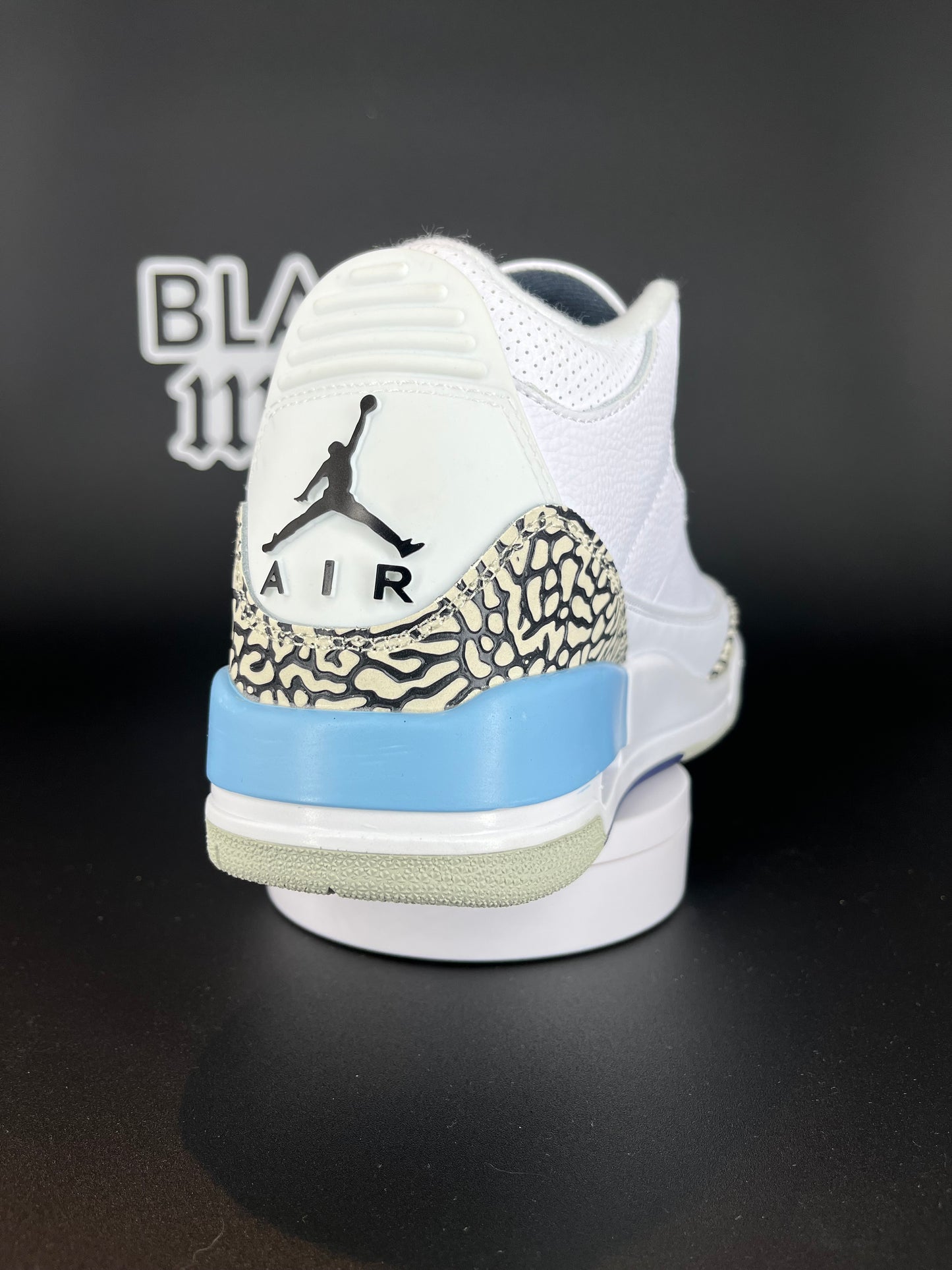 Jordan 3 / Retro UNC