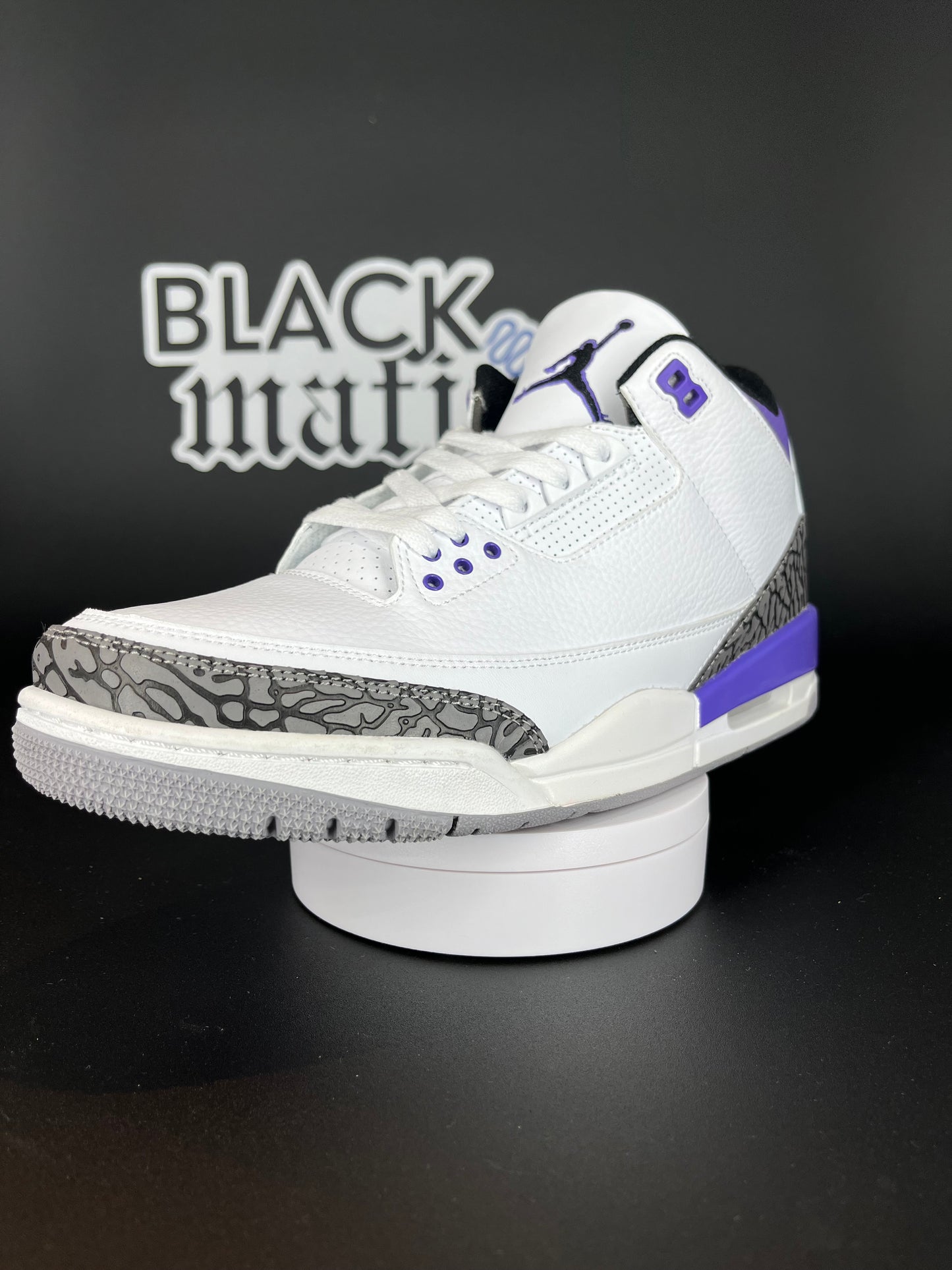 Jordan 3 / Dark Iris