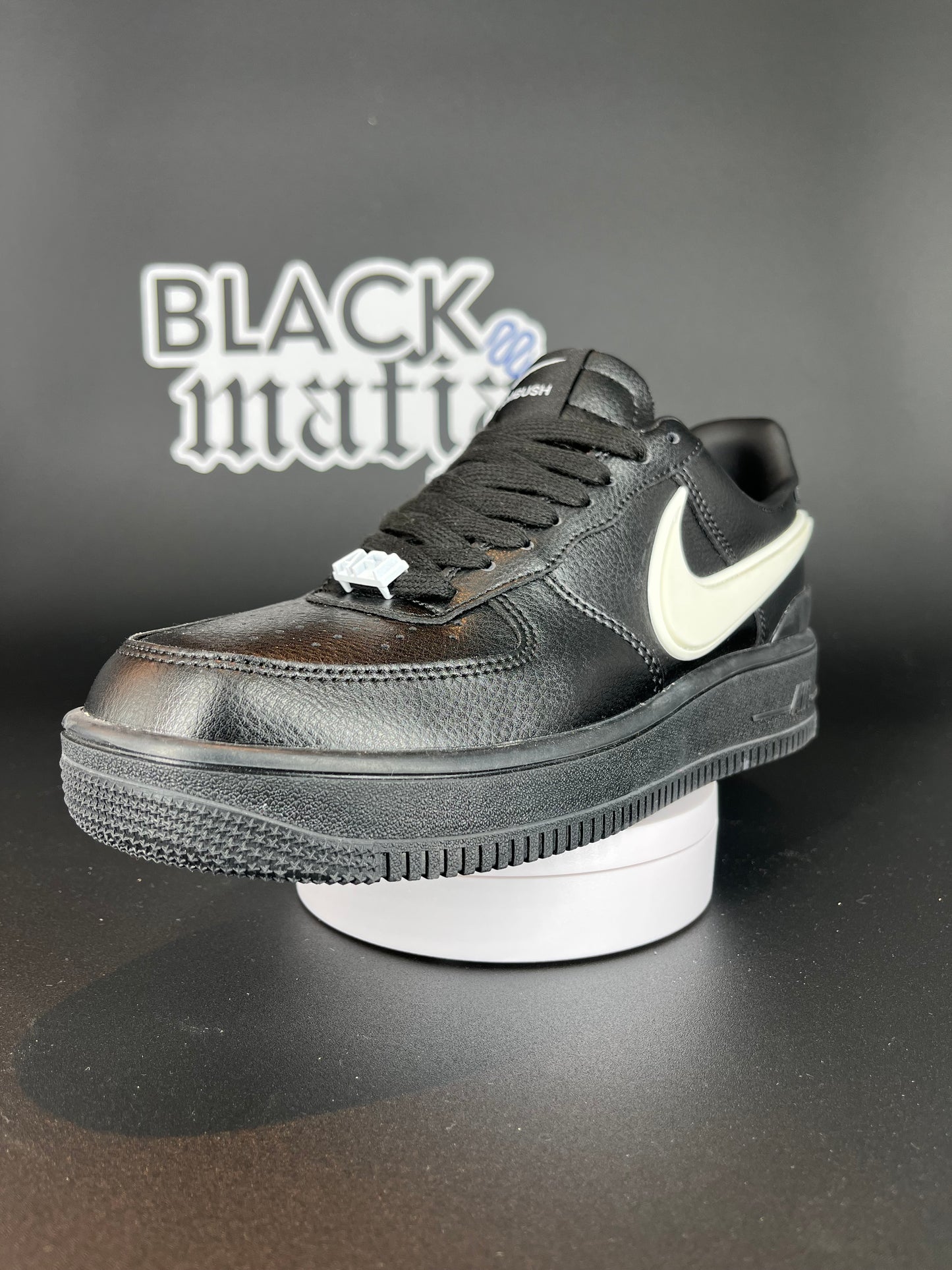 Air Force 1 / Ambush negro